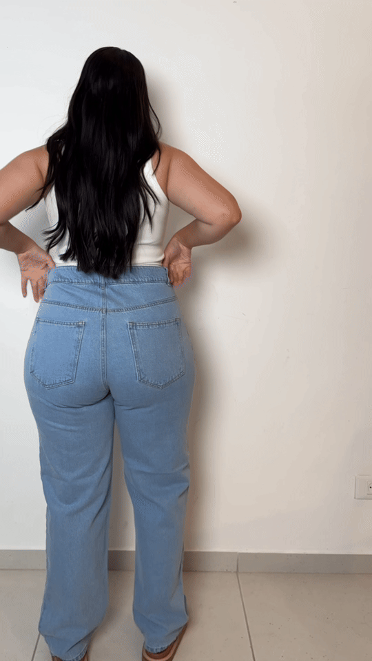 🍑 Peach Perfect Jeans NO.2 - Light Blue