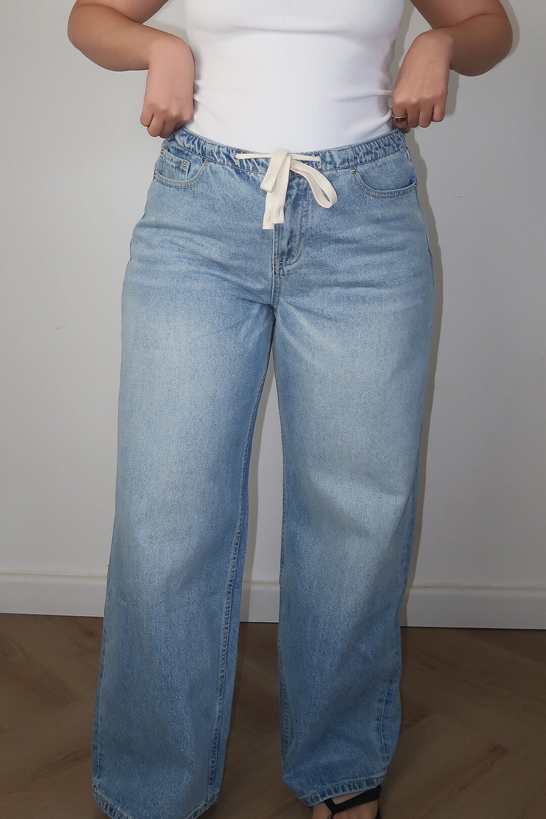 The Curvy Relaxed Drawstring Jeans