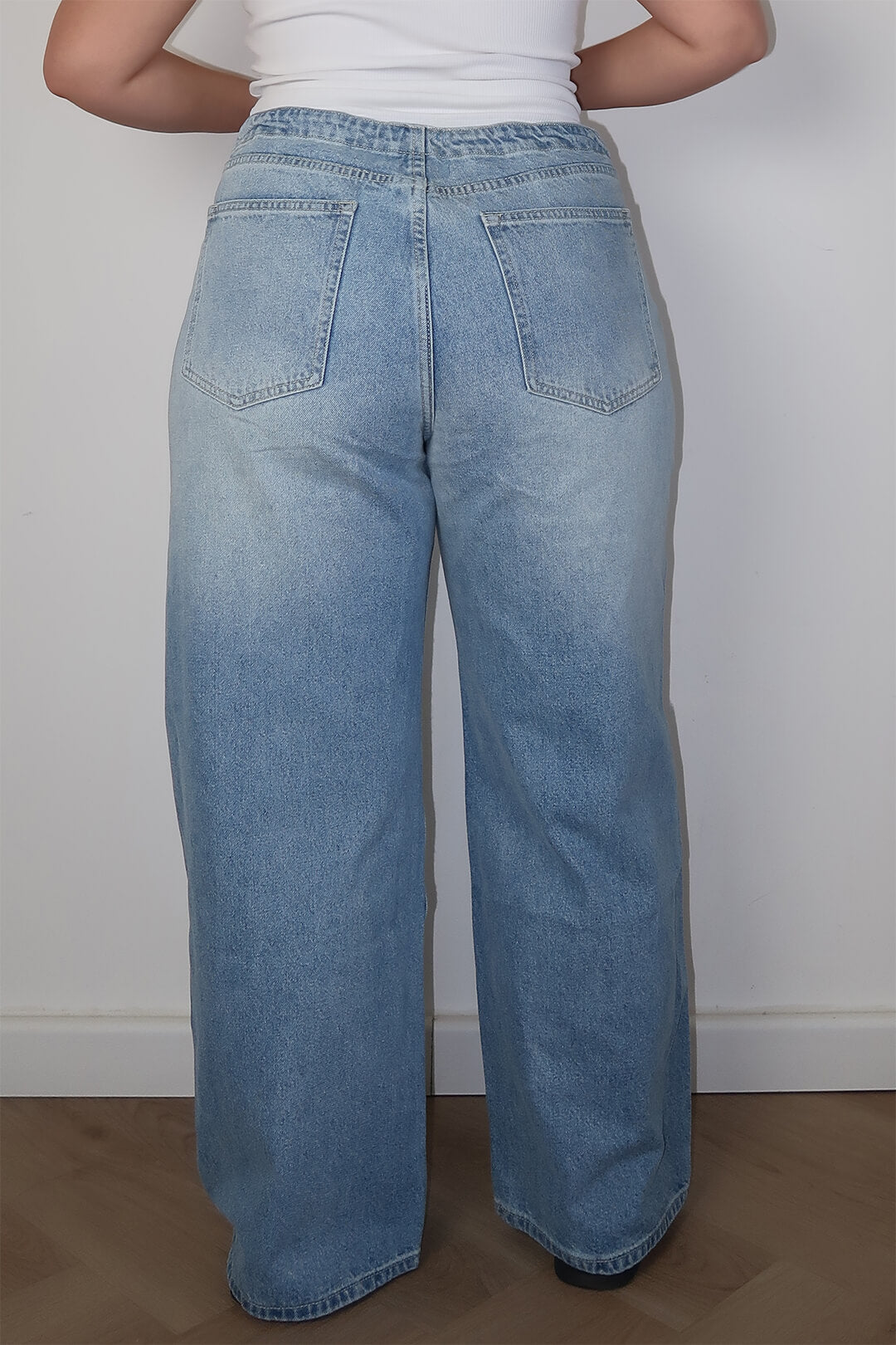 The Curvy Relaxed Drawstring Jeans