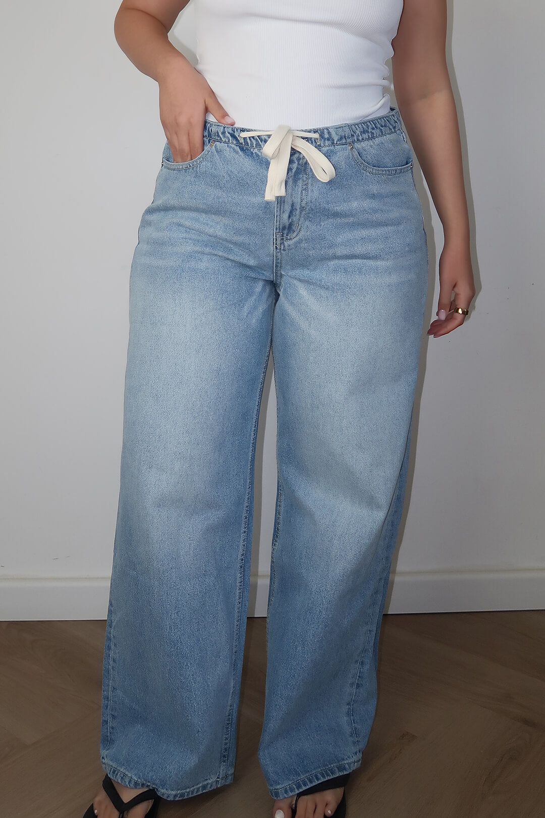 The Curvy Relaxed Drawstring Jeans